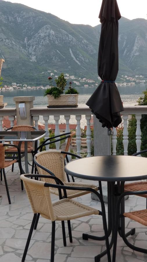 Azure Adriatic Apartment Kotor Exterior photo