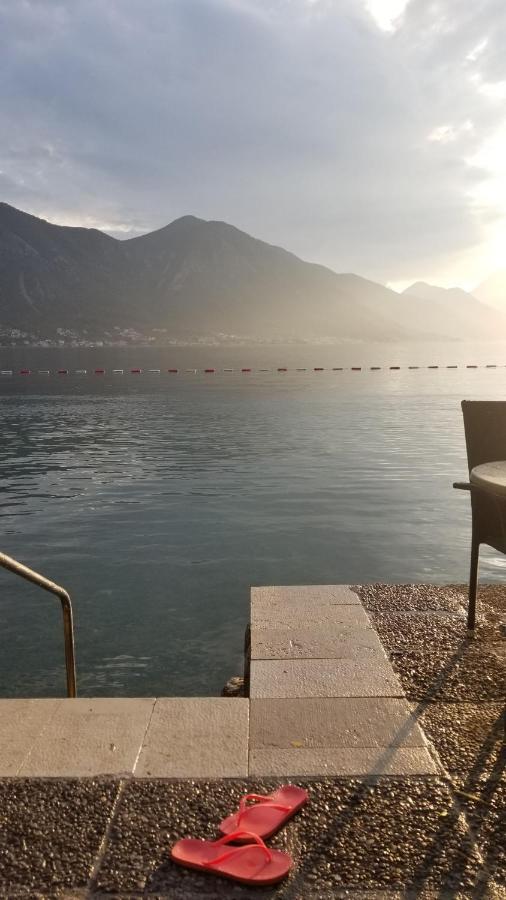 Azure Adriatic Apartment Kotor Exterior photo